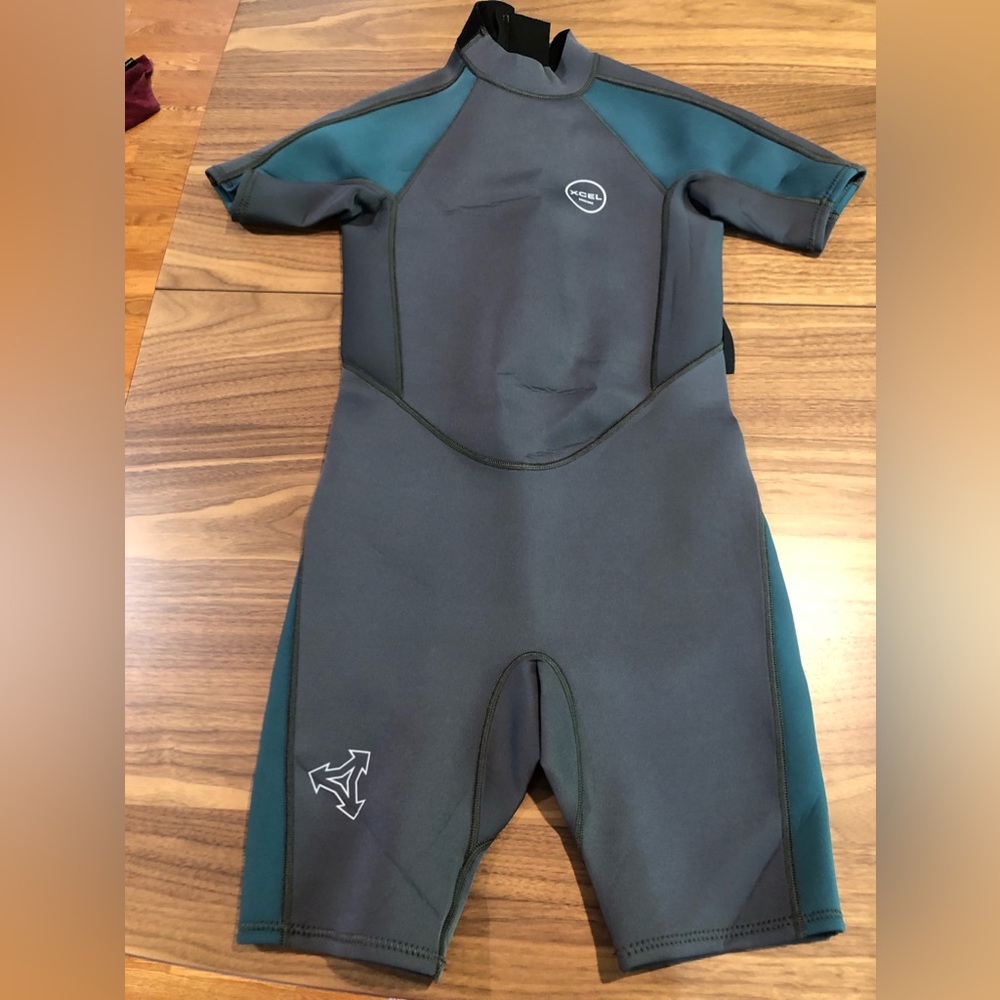 Youth xcel short sleeve spring wetsuit